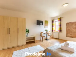 Prodej ubytování, Znojmo, Horní Česká, 1593 m2
