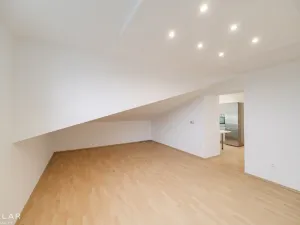 Pronájem bytu 2+1, Opava, Pekařská, 74 m2