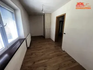 Prodej rodinného domu, Hronov - Zbečník, 160 m2