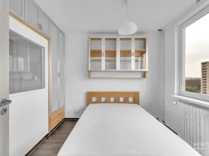 Pronájem bytu 2+kk, Hradec Králové, Veverkova, 36 m2
