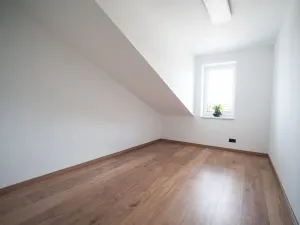 Prodej bytu 3+kk, Včelná, 90 m2