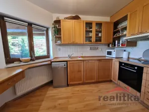 Prodej rodinného domu, Opava - Zlatníky, 6. května, 161 m2
