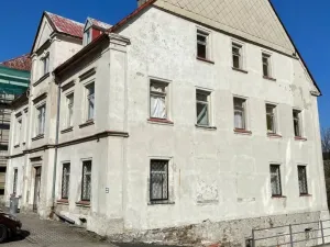 Prodej ubytování, Kovářská, nám. J. Švermy, 520 m2