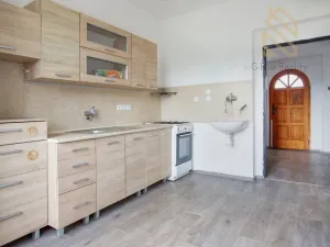 Prodej rodinného domu, Libochovany, 158 m2
