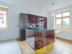 Pronájem bytu 2+1, Praha - Braník, Vlnitá, 90 m2
