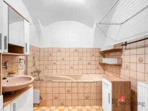 Prodej rodinného domu, Polná, Karlovo náměstí, 116 m2