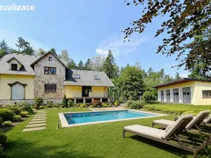 Prodej rodinného domu, Plesná, Sokolská, 200 m2
