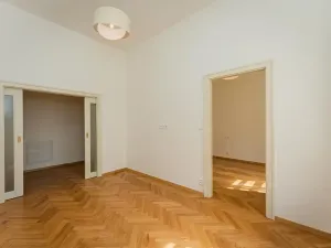 Pronájem bytu 2+kk, Praha - Staré Město, Kozí, 39 m2