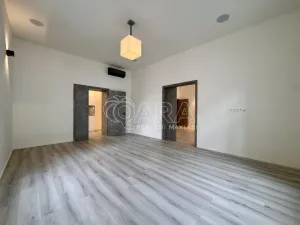 Pronájem bytu 2+1, Praha - Vinohrady, Vocelova, 83 m2