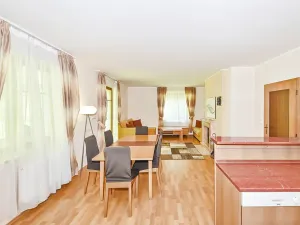 Prodej rodinného domu, Karlovy Vary, Slovenská, 147 m2