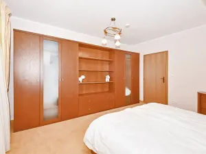 Prodej rodinného domu, Karlovy Vary, Slovenská, 162 m2