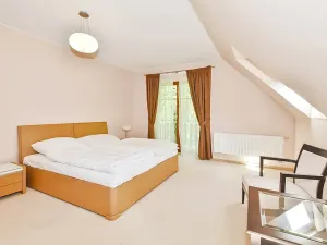 Prodej rodinného domu, Karlovy Vary, Slovenská, 149 m2