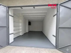 Pronájem garáže, Plzeň, Doudlevecká, 18 m2