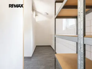 Pronájem obchodního prostoru, Praha - Stodůlky, Zázvorkova, 77 m2