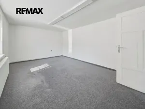 Prodej kanceláře, Nový Bor, Mařákova, 470 m2