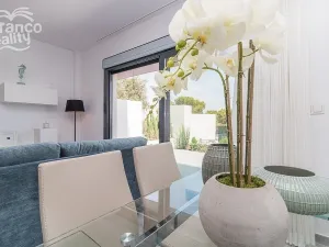 Prodej rodinného domu, Torrevieja, Alicante, Španělsko, 74 m2