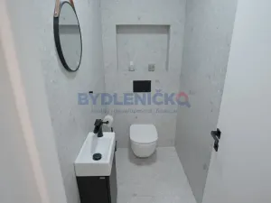 Prodej rodinného domu, Dynín, 219 m2