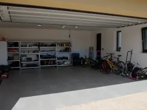 Prodej rodinného domu, Dynín, 219 m2