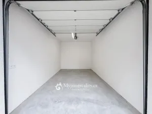 Pronájem garáže, Znojmo, Vančurova, 20 m2