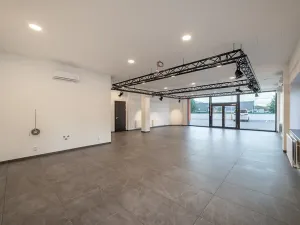 Pronájem kanceláře, Mělník, Bezručova, 103 m2