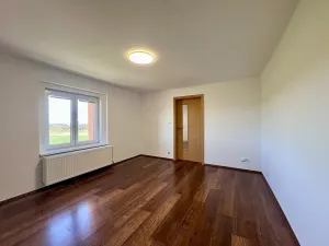 Pronájem rodinného domu, Všetaty, 73 m2