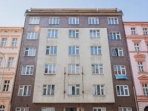 Pronájem bytu 1+kk, Praha - Karlín, Peckova, 34 m2