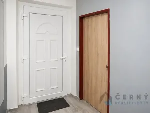 Pronájem obchodního prostoru, Liberec, Mikulášská, 40 m2