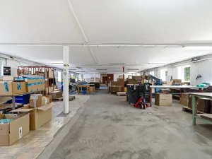 Prodej výrobních prostor, Věžky, 2200 m2