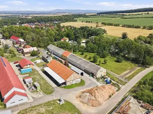 Prodej výrobních prostor, Věžky, 2200 m2