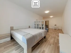 Pronájem bytu 1+kk, Praha - Strašnice, Zvěřinova, 48 m2