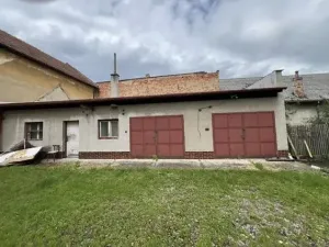 Prodej restaurace, Koryčany, 1332 m2