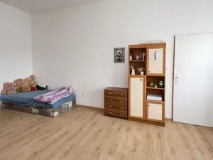 Prodej restaurace, Koryčany, 1332 m2
