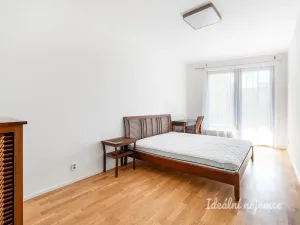 Pronájem bytu 2+kk, Praha - Smíchov, Jeřabinová, 53 m2
