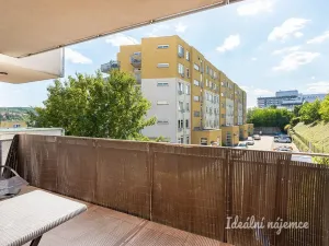 Pronájem bytu 2+kk, Praha - Smíchov, Jeřabinová, 53 m2