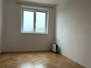 Pronájem bytu 2+1, Bánov, 55 m2
