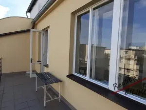Pronájem bytu 1+1, Praha - Vinohrady, náměstí Jiřího z Lobkovic, 33 m2