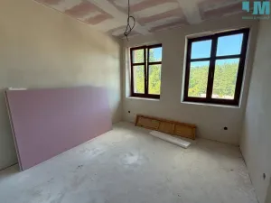 Prodej bytu 3+kk, Býchory, 79 m2