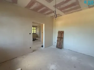 Prodej bytu 3+kk, Býchory, 79 m2