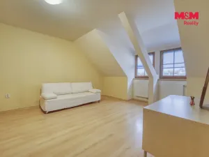 Pronájem bytu 4+kk, Bor, náměstí Republiky, 122 m2
