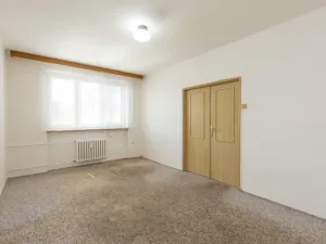 Pronájem bytu 2+1, Pardubice - Bílé Předměstí, Polská, 60 m2