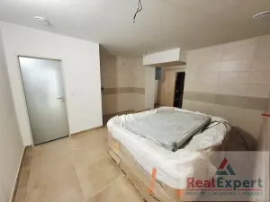 Pronájem kanceláře, Praha - Vinohrady, Máchova, 70 m2
