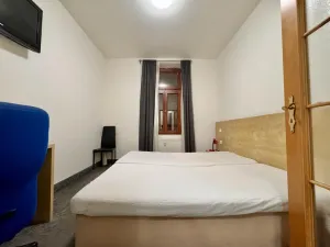 Pronájem bytu 2+kk, Praha - Smíchov, U Santošky, 50 m2