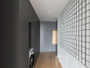 Pronájem bytu 1+kk, Praha - Holešovice, Komunardů, 47 m2