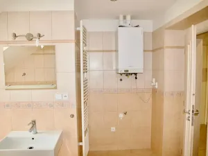 Pronájem bytu 3+1, Karlovy Vary, Moskevská, 80 m2