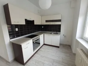 Prodej bytu 2+1, Most, Čs. mládeže, 53 m2