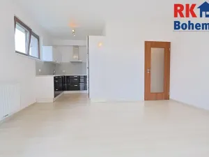 Pronájem bytu 2+kk, Praha - Háje, Loosova, 54 m2