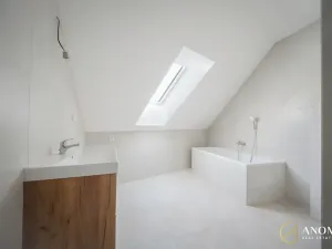 Prodej bytu 3+kk, Trhová Kamenice, Raisovo náměstí, 95 m2