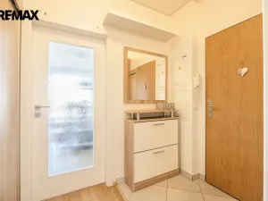 Prodej bytu 2+kk, Praha - Hostivař, Chudenická, 42 m2