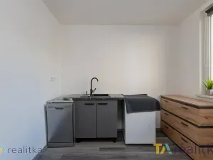 Prodej bytu 3+1, Orlová, Adamusova, 65 m2