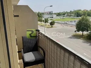 Pronájem bytu 2+kk, Praha - Lhotka, U Nového dvora, 56 m2